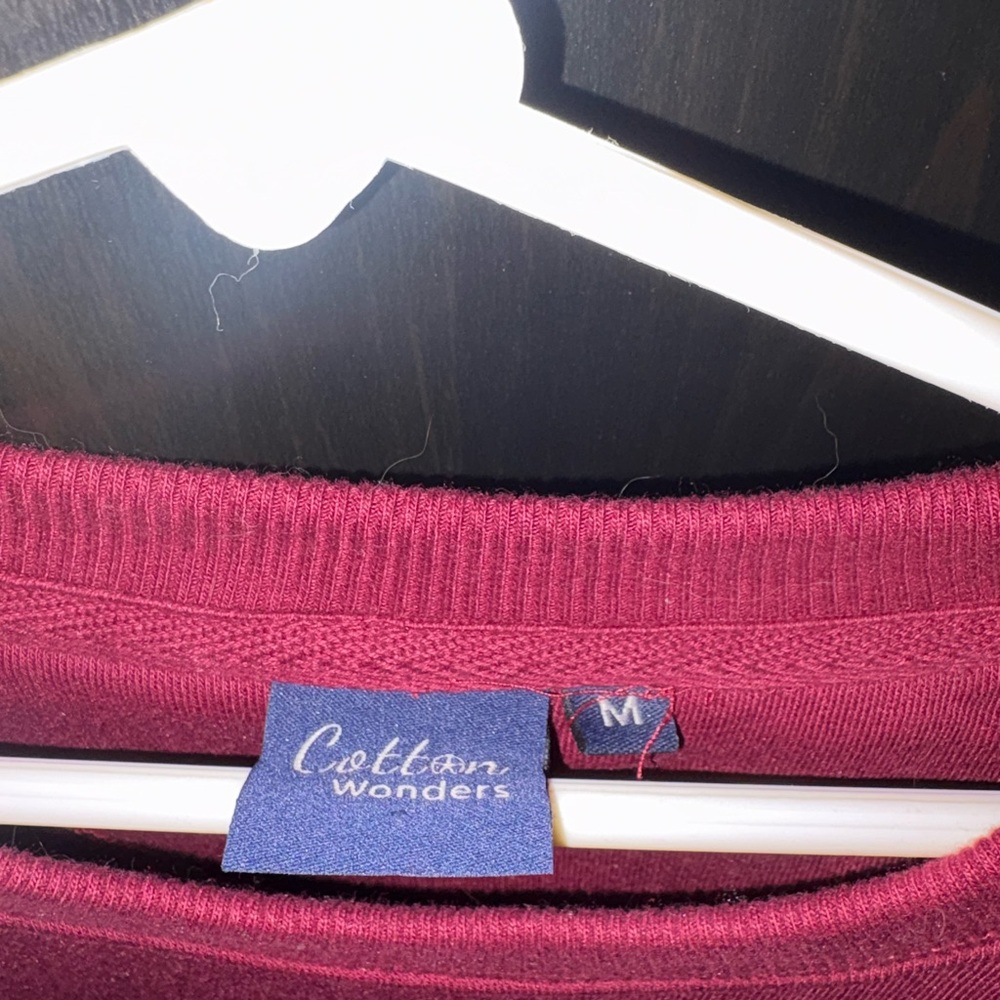Edinburgh Scotland Maroon Crew Neck Sweater - Picture 3 of 4